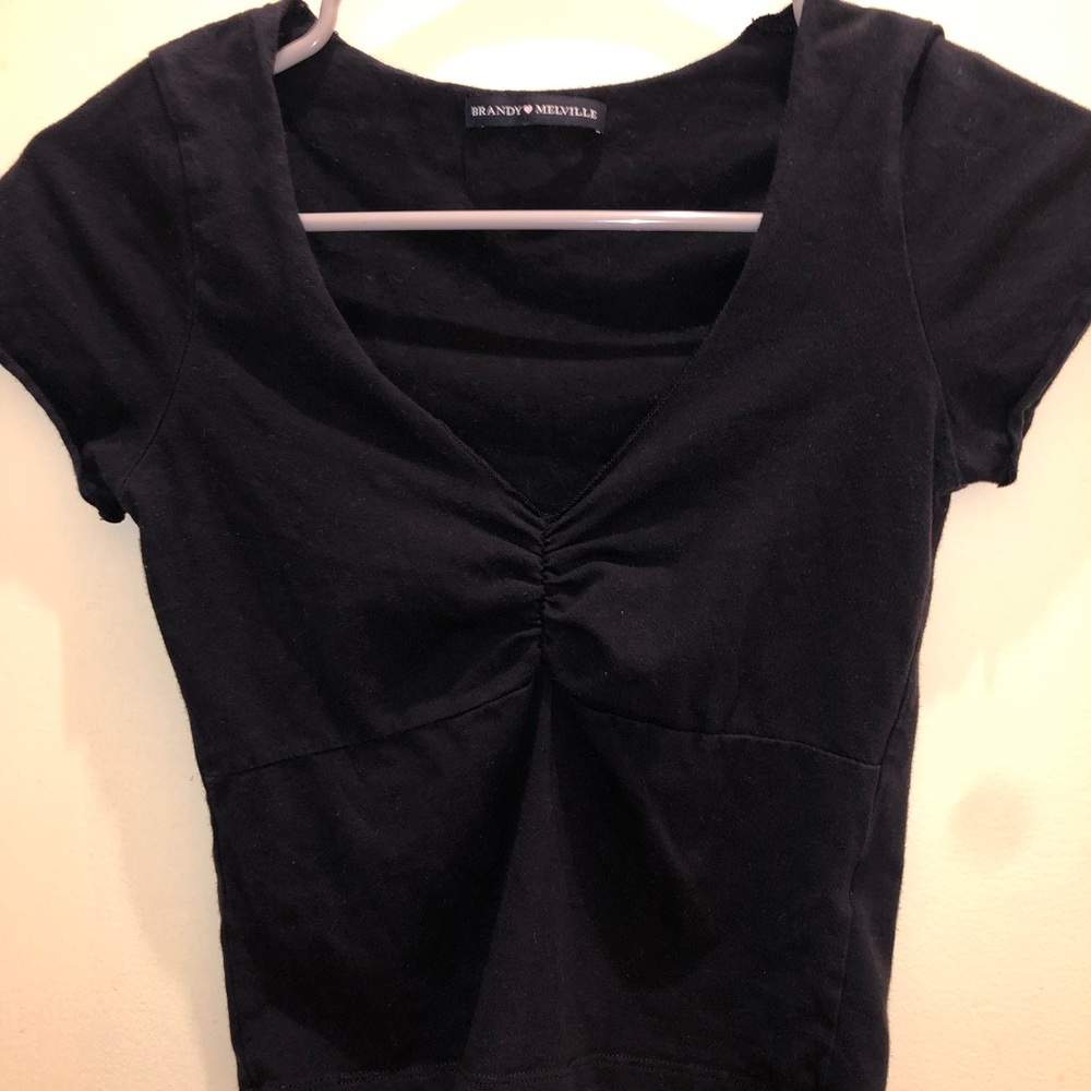 black brandy melville gina top
